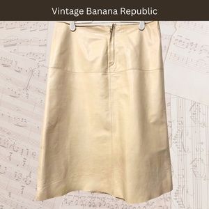Vintage Banana Republic Cream Leather A-line Leather Skirt